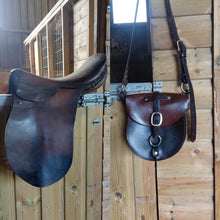 Load image into Gallery viewer, Bespoke saddlebag Designs available