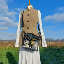 Load image into Gallery viewer, Bespoke saddlebag Designs available