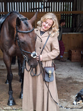 Load image into Gallery viewer, Crowning Glory