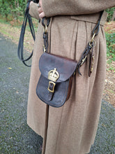 Load image into Gallery viewer, Crowning Glory