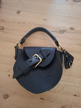 Load image into Gallery viewer, Bespoke saddlebag Designs available