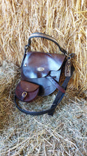 Load image into Gallery viewer, Hunter Lady &amp; Purse
