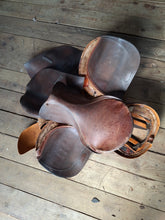 Load image into Gallery viewer, Lord Hudson
