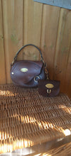 Load image into Gallery viewer, Lady Burley &amp; Purse
