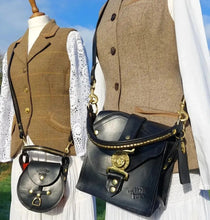 Load image into Gallery viewer, Bespoke saddlebag Designs available
