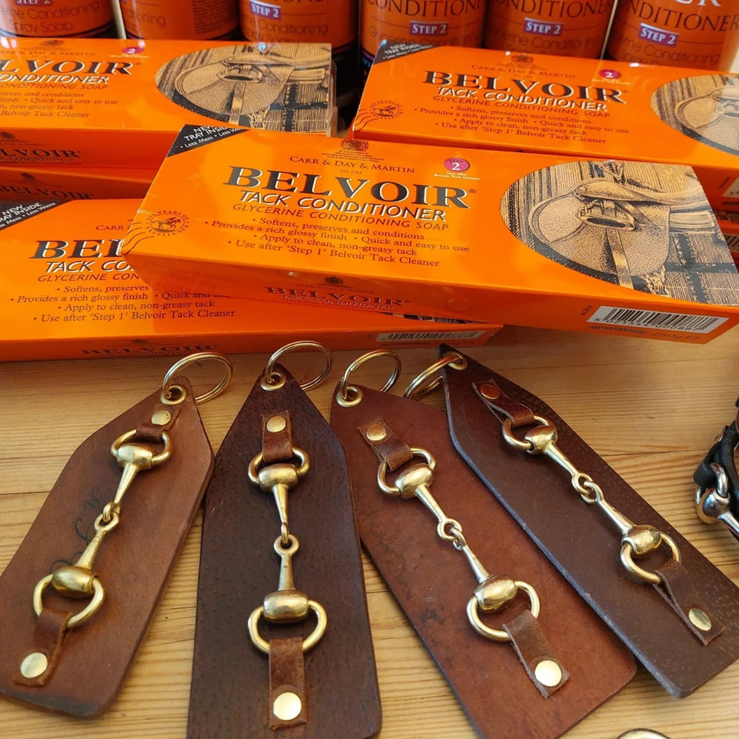 Snaffle saddle leather keyrings